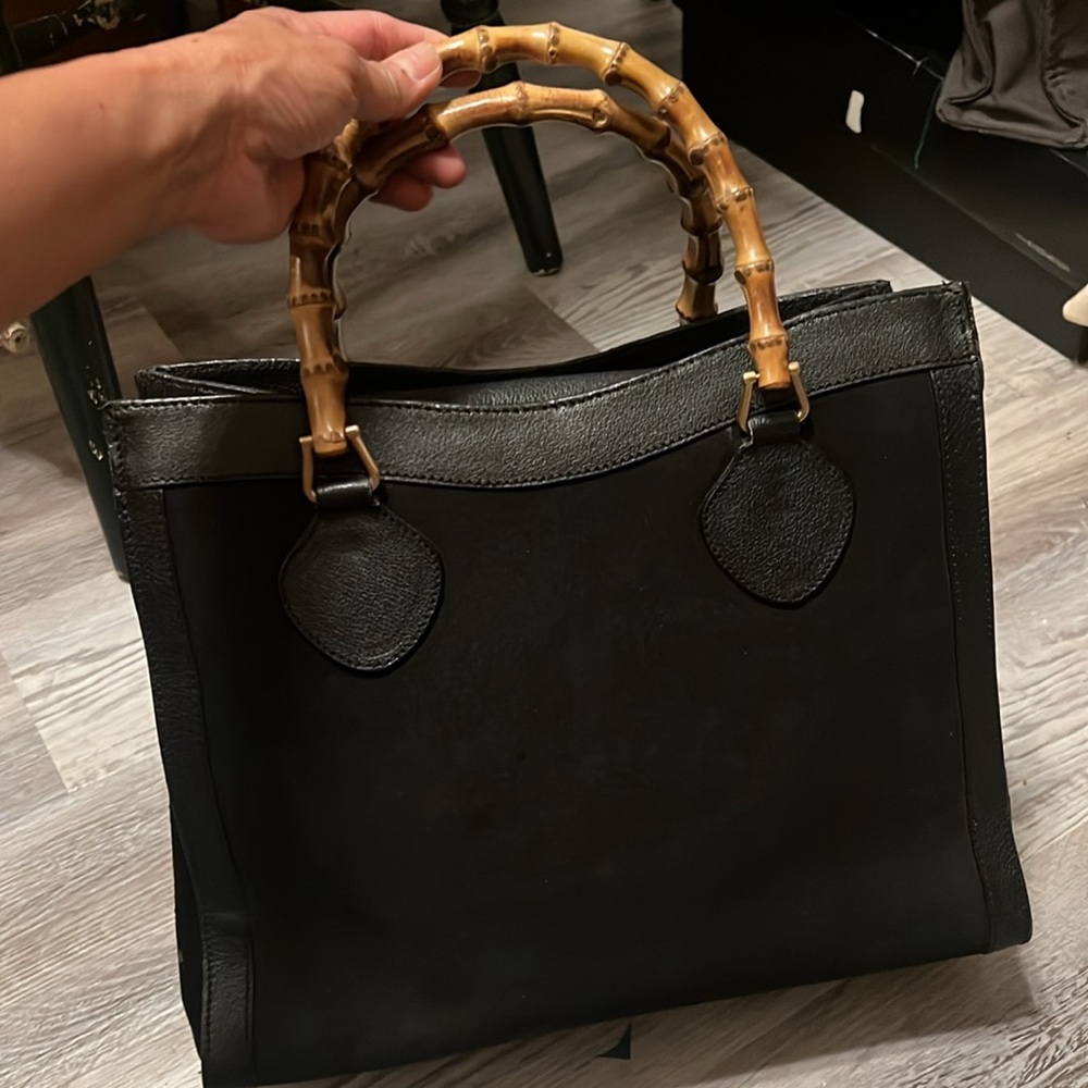 SOLD-SOLD. Vintage Pre loved Gucci Suede with leather ( bamboo) - Picture 14 of 17